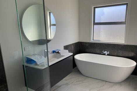 Photo of property in 64 Pelorus Avenue, Poraiti, Napier, 4112