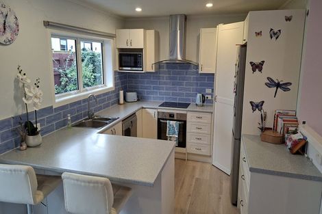 Photo of property in 2/29 Wallace Road, Mangere Bridge, Auckland, 2022