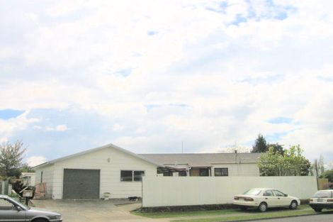 Photo of property in 1 Sequoia Crescent, Owhata, Rotorua, 3010