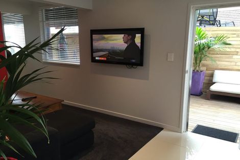 Photo of property in 143a Oceanview Road, Mount Maunganui, 3116