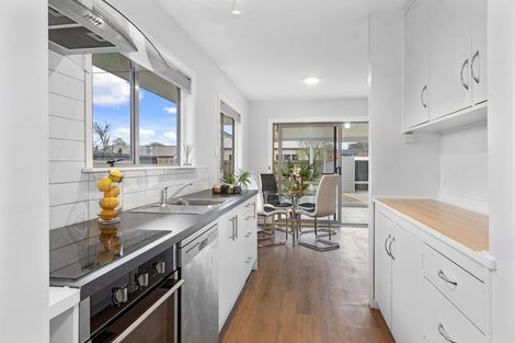 Photo of property in 3 Ontario Place, Wainoni, Christchurch, 8061