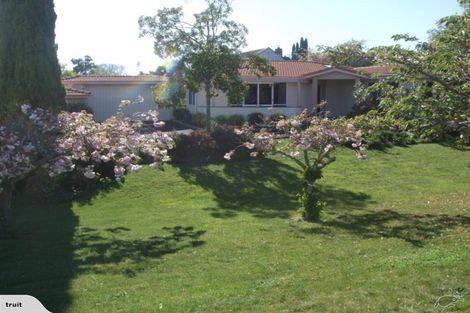 Photo of property in Busby Hill, Havelock North, 4130