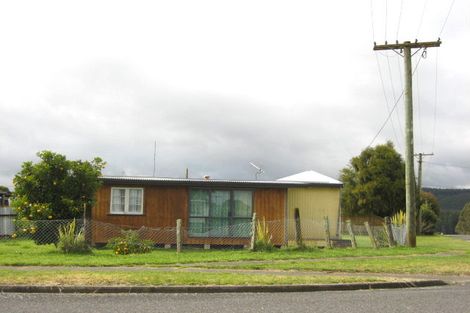 Photo of property in 120 Rangatira Drive, Mangakino, 3421