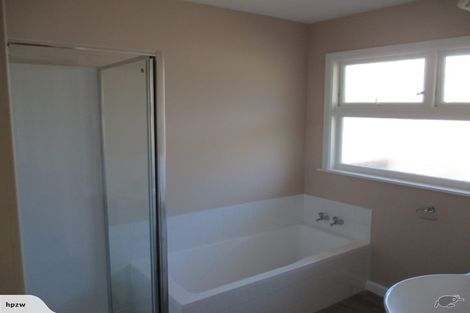 Photo of property in 1/378 Memorial Avenue, Burnside, Christchurch, 8053