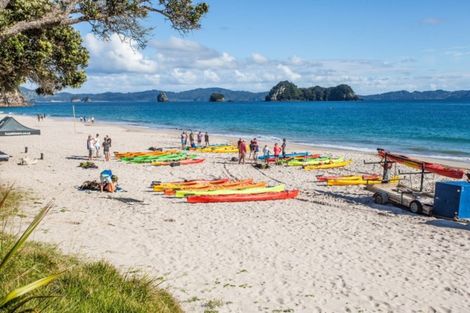 Photo of property in 16 Harsant Avenue, Hahei, Whitianga, 3591