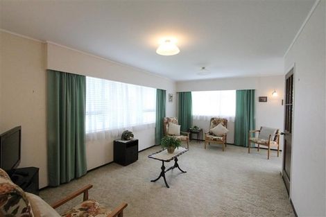 Photo of property in 1/16 Regent Street, Papatoetoe, Auckland, 2025