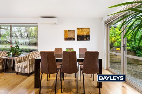 Photo of property in 25 Henry Partington Place, Greenhithe, Auckland, 0632