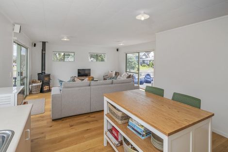 Photo of property in 1 Champion Place, Pauanui, Hikuai, 3579