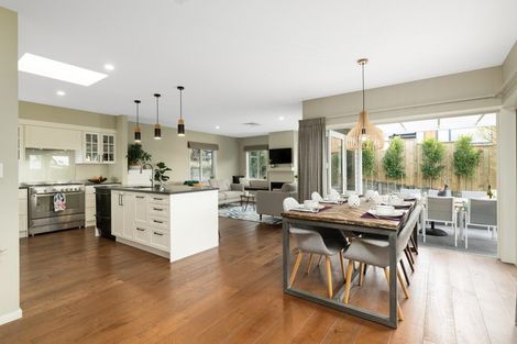 Photo of property in 5 Avocado Lane, Bethlehem, Tauranga, 3110