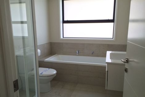 Photo of property in 268 Ballintoy Park Drive, Welcome Bay, Tauranga, 3175