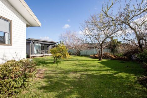 Photo of property in 22 Darlington Street, Ngatea, 3503