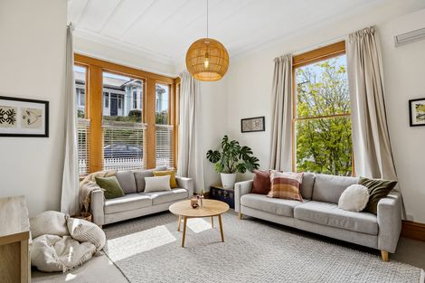 Photo of property in 10 Kilgour Street, Roslyn, Dunedin, 9010