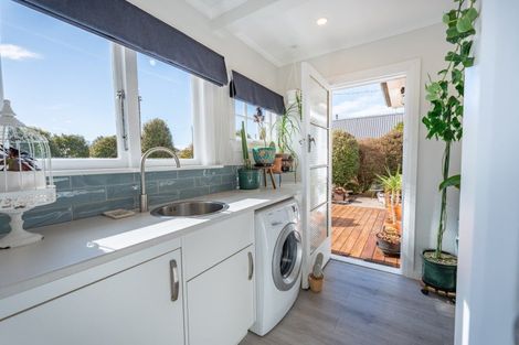 Photo of property in 11 South Terrace Road, Geraldine, 7930