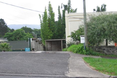 Photo of property in 1/93 Woodglen Road, Glen Eden, Auckland, 0602