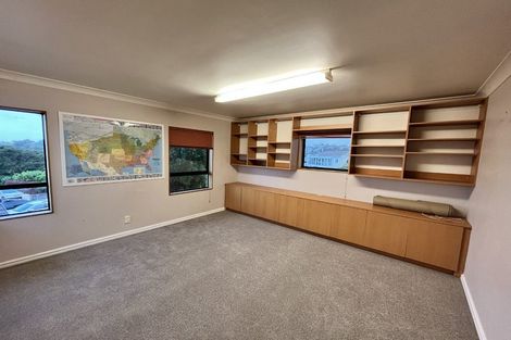 Photo of property in 13 Elsfield Place, Torbay, Auckland, 0630