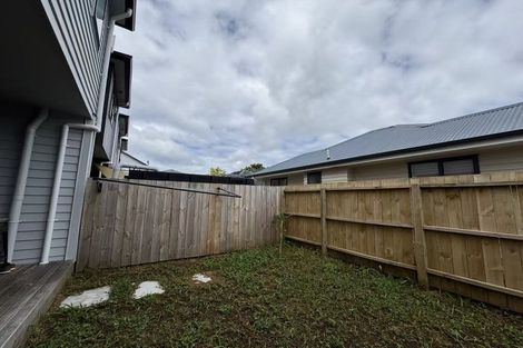 Photo of property in 11e Mawney Road, Henderson, Auckland, 0610