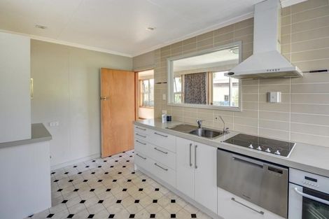 Photo of property in 31 Cliffs Road, Saint Clair, Dunedin, 9012