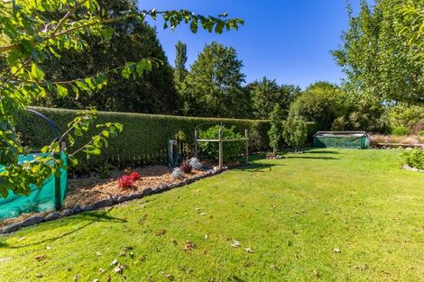 Photo of property in Ruatiti Cottage, 1693 Ruatiti Road, Ruatiti, Raetihi, 4696