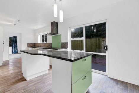 Photo of property in 10b Camden Street, Vogeltown, New Plymouth, 4310