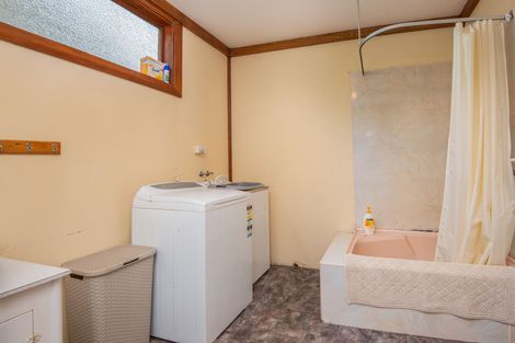 Photo of property in 53 Cole Street, Caversham, Dunedin, 9012