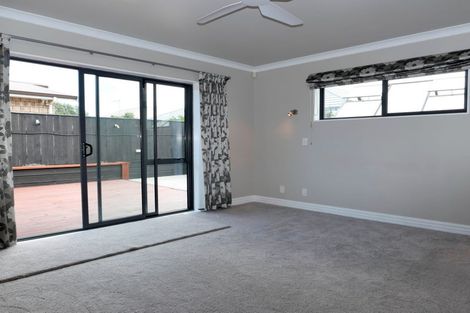 Photo of property in 6 Trusham Court, Paraparaumu, 5032