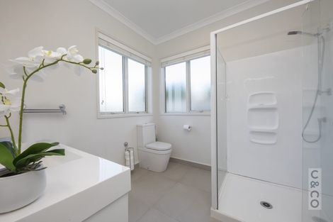 Photo of property in 15 Turpin Road, Riverhead, 0820