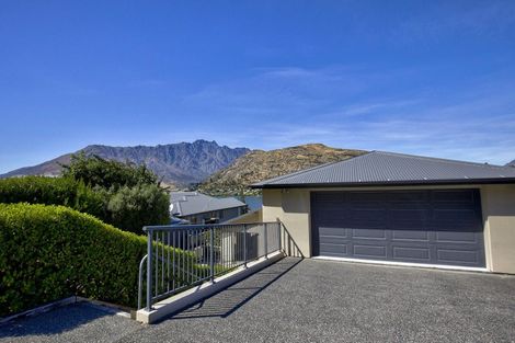 Photo of property in 5 De La Mare Place, Frankton, Queenstown, 9300