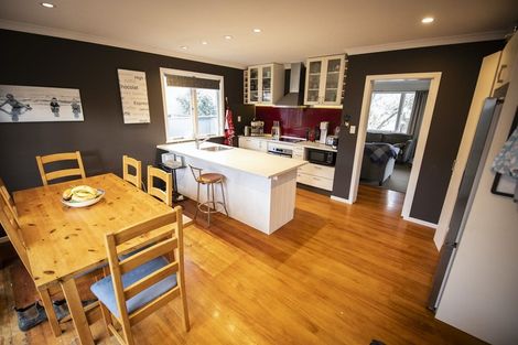 Photo of property in 15 Palmerston Road, Havelock North, 4130