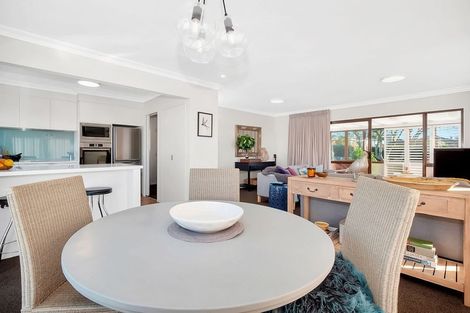 Photo of property in 20a Seaview Road, Otumoetai, Tauranga, 3110