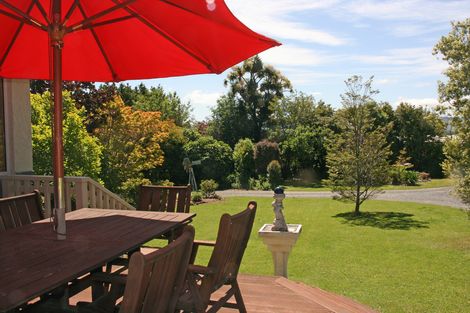 Photo of property in 18 Riccarton Road East, East Taieri, Mosgiel, 9024