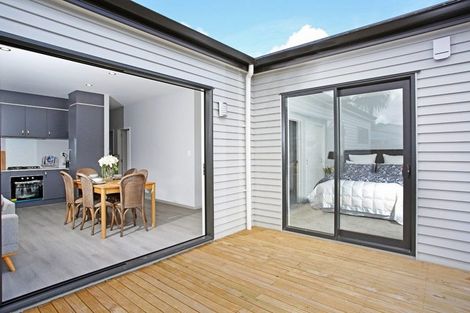 Photo of property in 19 Mellsop Avenue, Waiuku, 2123