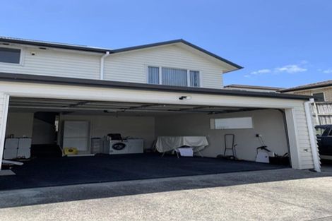 Photo of property in 5/46 Packspur Drive, Flat Bush, Auckland, 2016