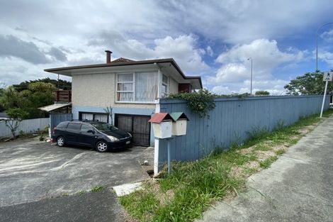 Photo of property in 1 Glenmore Road, Pakuranga Heights, Auckland, 2010