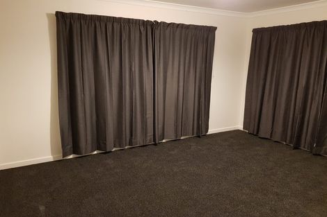 Photo of property in 15 Grimseys Road, Redwood, Christchurch, 8051