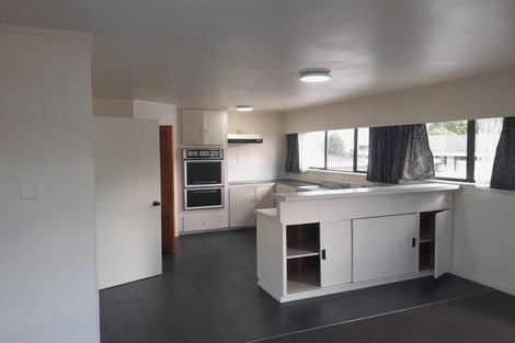 Photo of property in 17 Third Avenue, Avenues, Whangarei, 0110