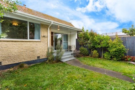 Photo of property in 2/22 Colligan Street, Upper Riccarton, Christchurch, 8041