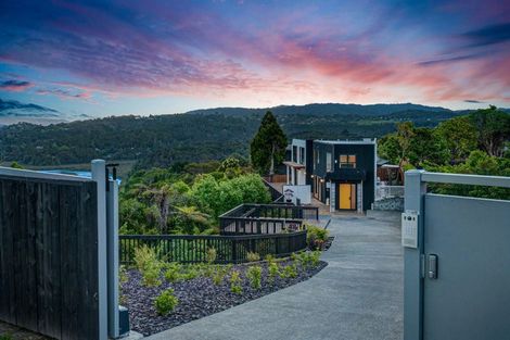 Photo of property in 645-649 South Titirangi Road, Titirangi, Auckland, 0604