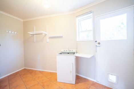 Photo of property in 16 Te Punga Place, Awapuni, Palmerston North, 4412