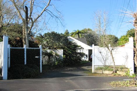 Photo of property in 32 Beverley Crescent, Hillcrest, Hamilton, 3216