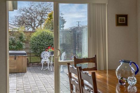 Photo of property in 10 Oak View Place, Greytown, 5712