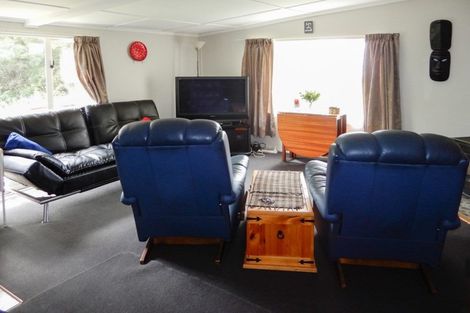 Photo of property in 10 Bute Street, Moeraki, 9482