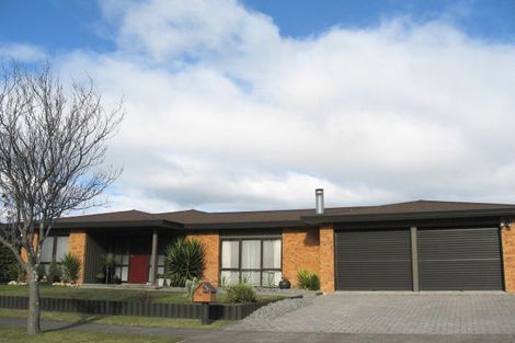Photo of property in 38 Kent Terrace, Taradale, Napier, 4112