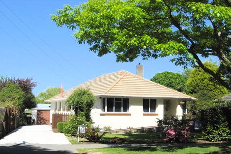 Photo of property in 37 Guildford Street, Burnside, Christchurch, 8053