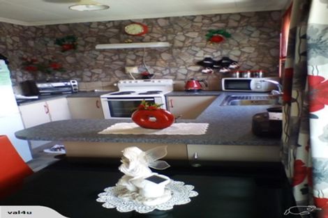 Photo of property in 14 Whittaker Street, Foxton, 4814