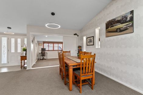 Photo of property in 12 Denton Road, Levin, 5571