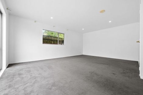 Photo of property in 3 Mildmay Road, Henderson, Auckland, 0610