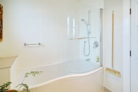 Photo of property in 18 Glenroy Street, Woolston, Christchurch, 8062