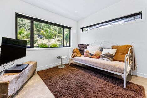 Photo of property in 343 Kanohi Road, Kaukapakapa, 0873