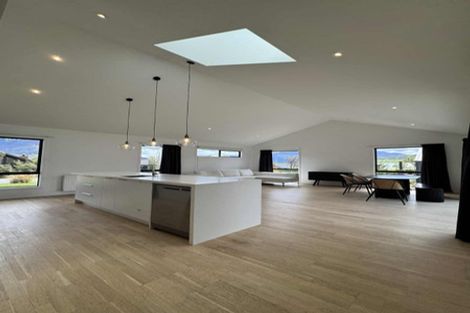 Photo of property in 4 Polperro Court, Jacks Point, Queenstown, 9371