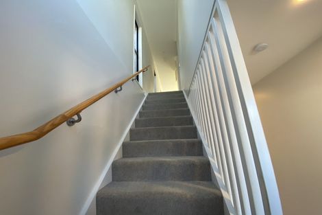 Photo of property in 2/101 Aurora Terrace, Hillcrest, Hamilton, 3216